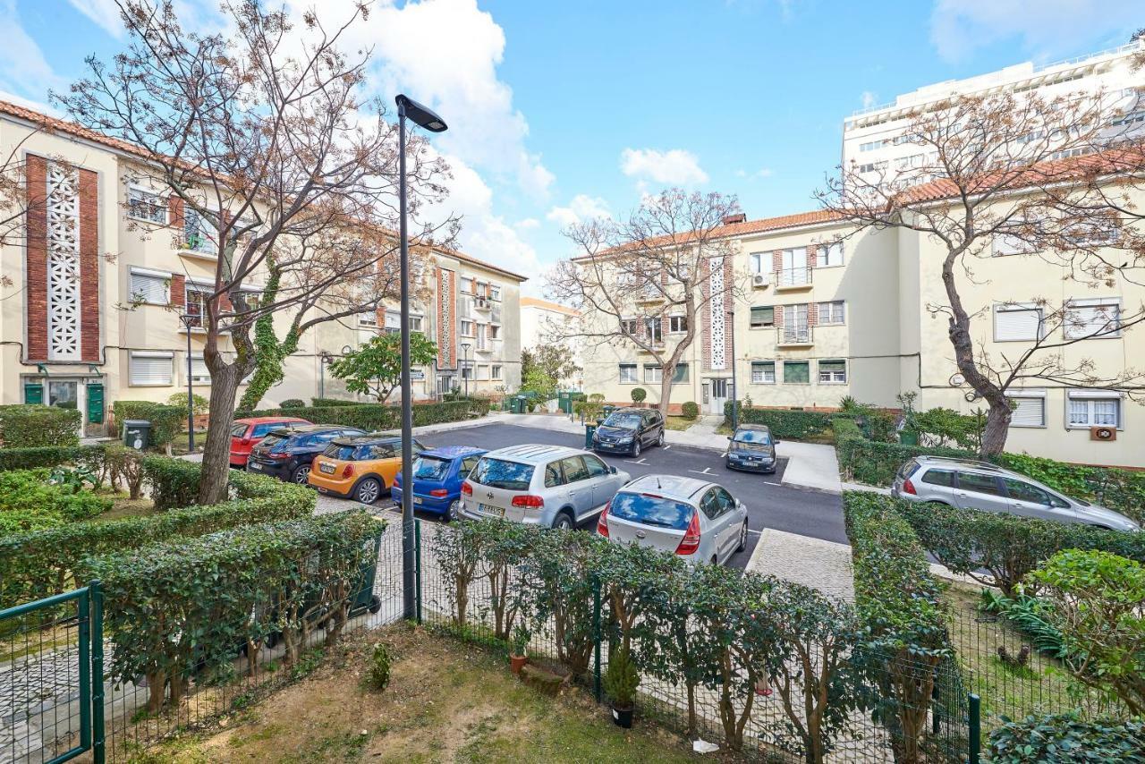 Casa Oliveira In Alvalade Apartment Lissabon