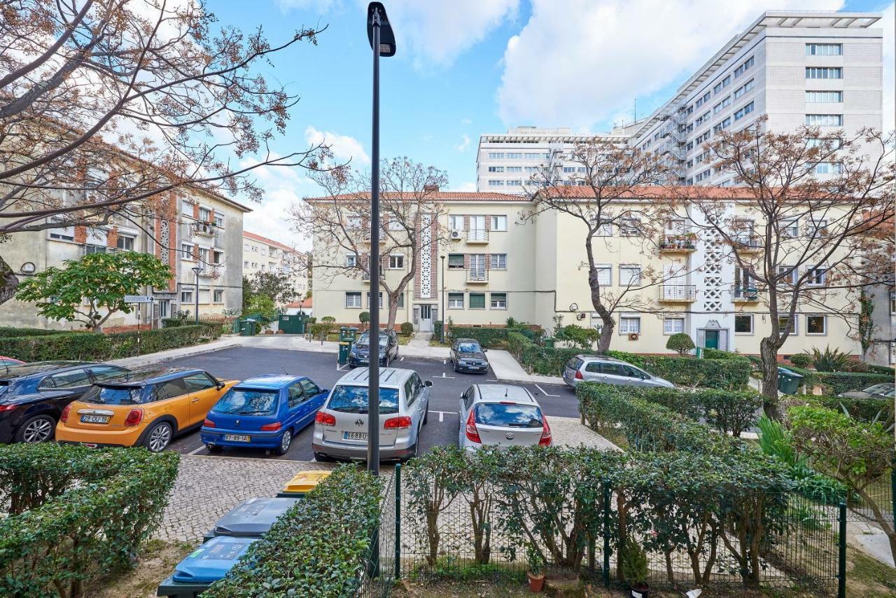 Apartment Casa Oliveira In Alvalade Lissabon